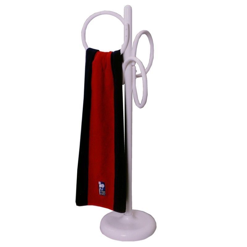 Poolside Towel Holder Loops alternative photo #0