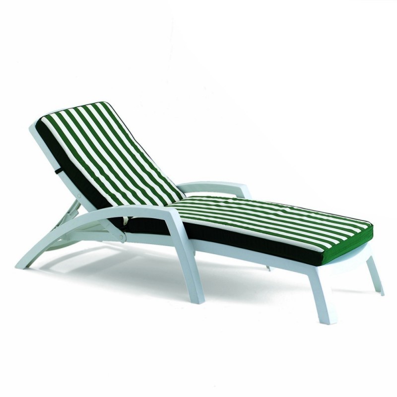 Classic Chaise Lounge Cushion Stripes Classic Chaise Lounge Cushion Stripes