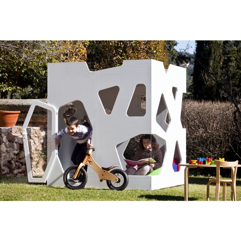 Home & Garden: Playhouses