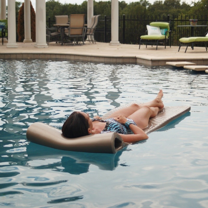 Super Soft Pool Float alternative photo #2