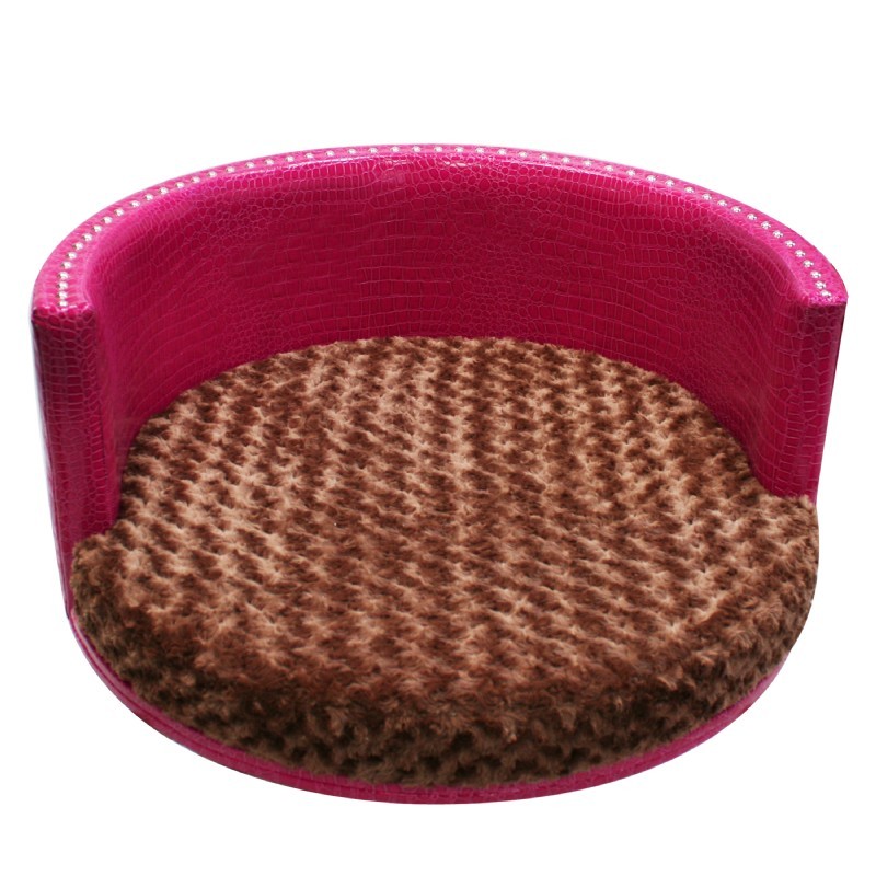 Pets: Dog Beds Medium: Medium Round Pet Bed