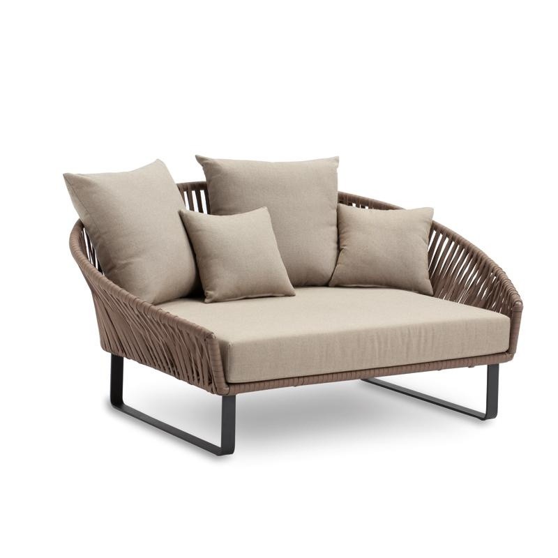 Bitta Braided Modern Outdoor Daybed Chaise : Chaise Lounges
