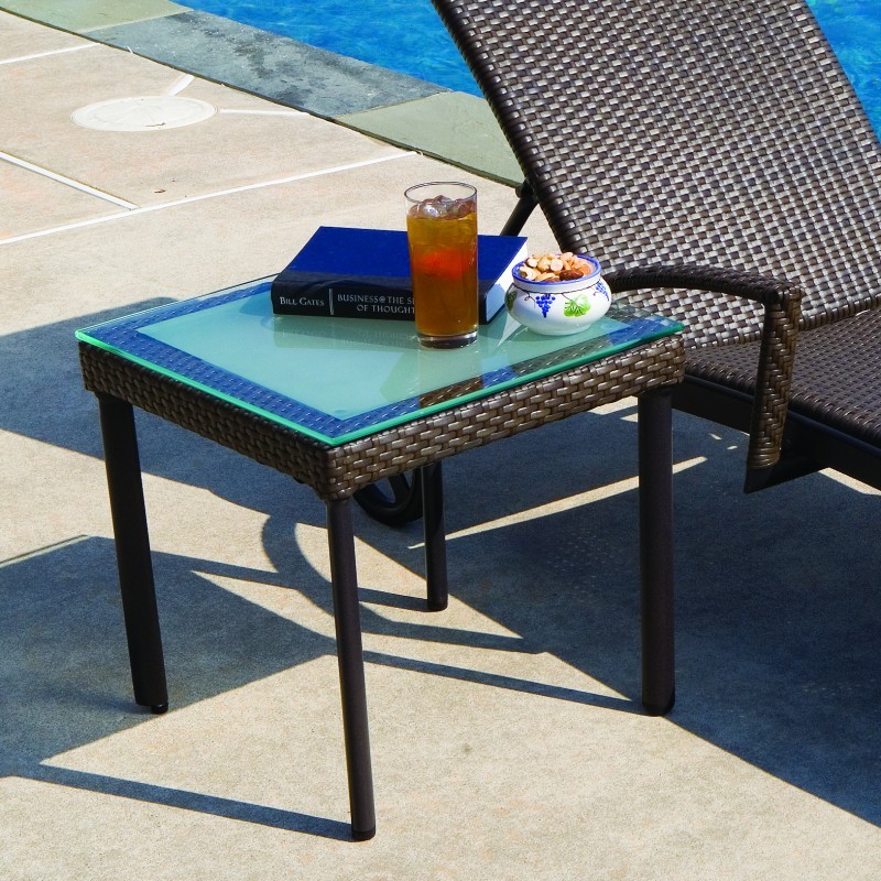 Vento Outdoor Wicker Patio Side Table