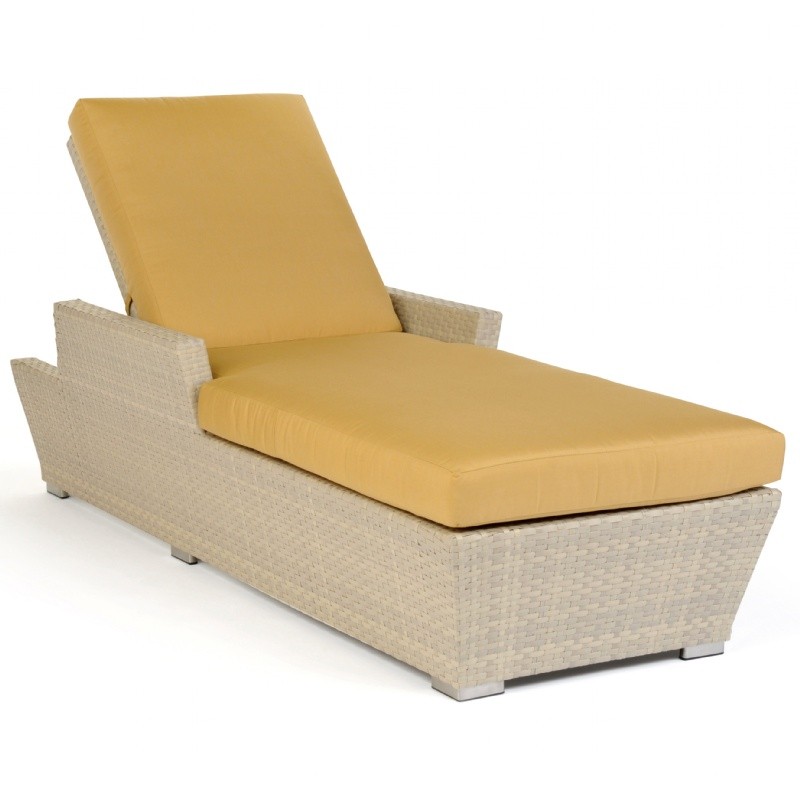 Outdoor Furniture: Outdoor Wicker: Verona Outdoor Wicker Chaise Lounge