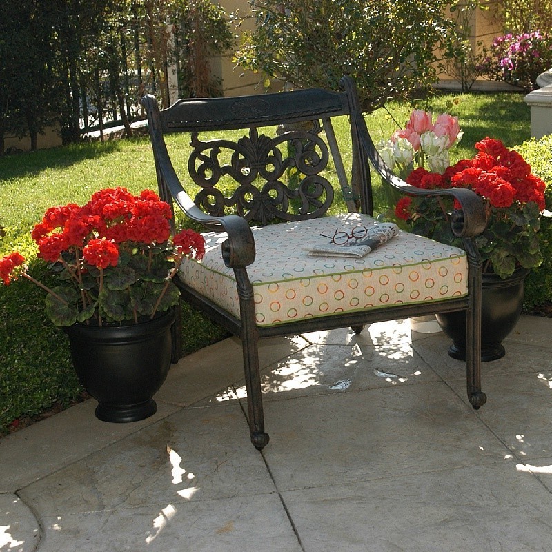 Classic outdoor patio furniture