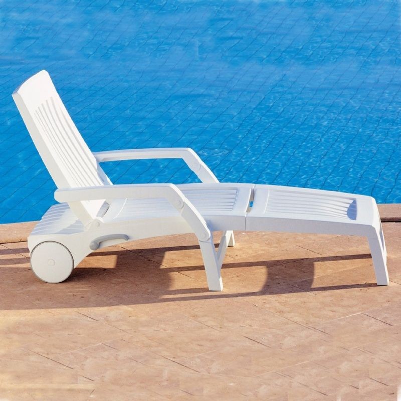 Outdoor Furniture: Nardi: Gardenia Collection: Nettuno Folding Resin Chaise Lounge with Arms