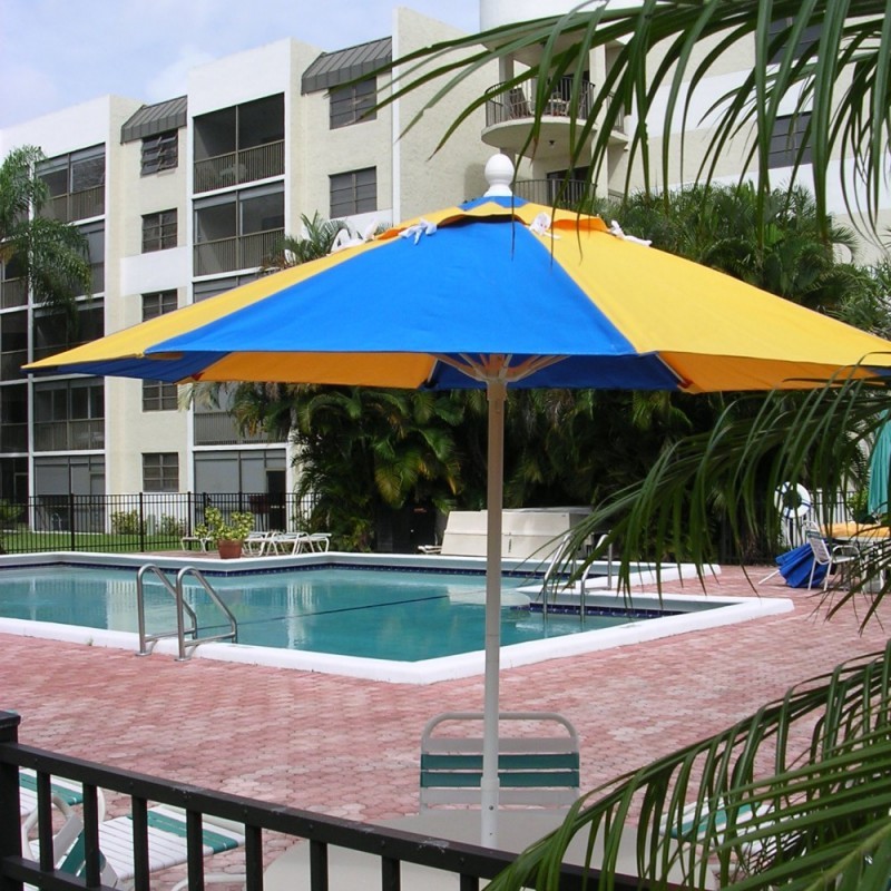 Fiberbuilt Market Umbrella Octagon 7.5 Feet Sunbrella Top alternative photo #3