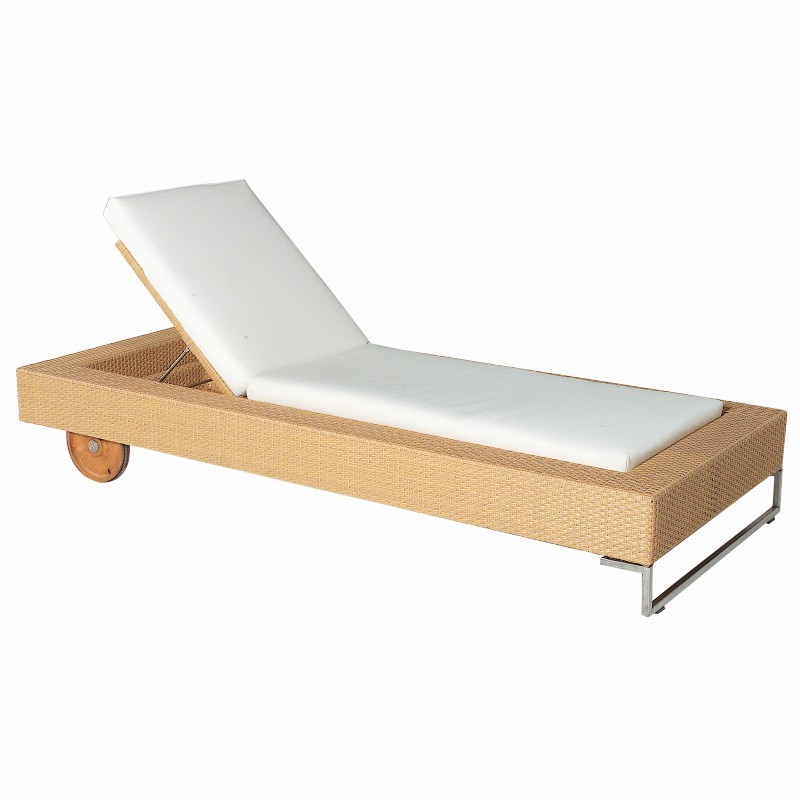 Outdoor Furniture: Outdoor Wicker: Luxor Sun Bed - Chaise Lounge