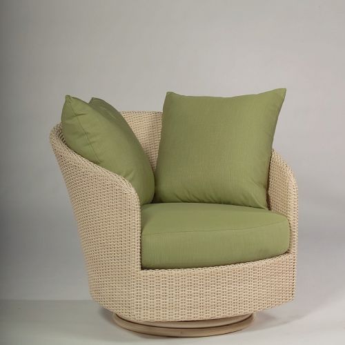 Oasis Swivel Club Chair WC-S507015